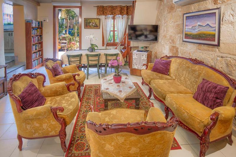 Port Inn Haifa Habitación foto